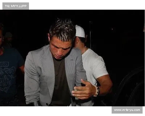 从夜店小人物到英超助攻王 摇子哥逆袭之路直指世界杯梦想 从夜店小人物到英超助攻王 摇子哥逆袭之路直指世界杯梦想