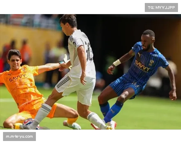 皇马居莱尔右路横传助攻 年轻球员在残阵体系中获得更多表现机会